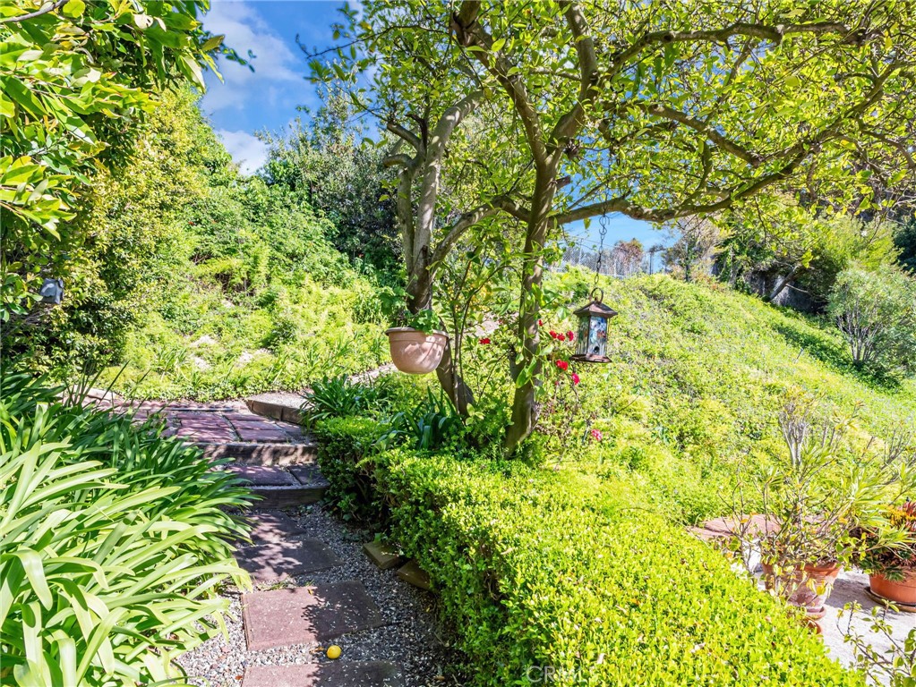 4 Peacock Lane Palos Verdes Peninsula, CA 90274 - Photo 21 of 26