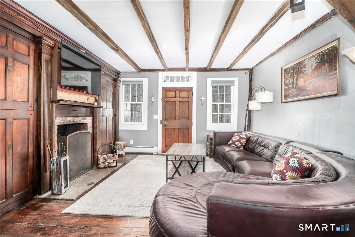 6 Weekeepeemee Road Woodbury, CT 06798 - Photo 14 of 34