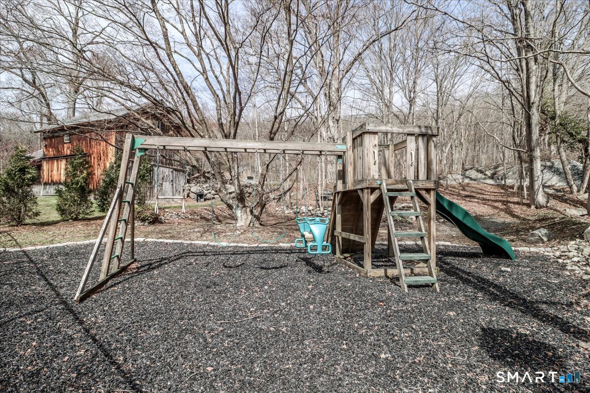 6 Weekeepeemee Road Woodbury, CT 06798 - Photo 33 of 34