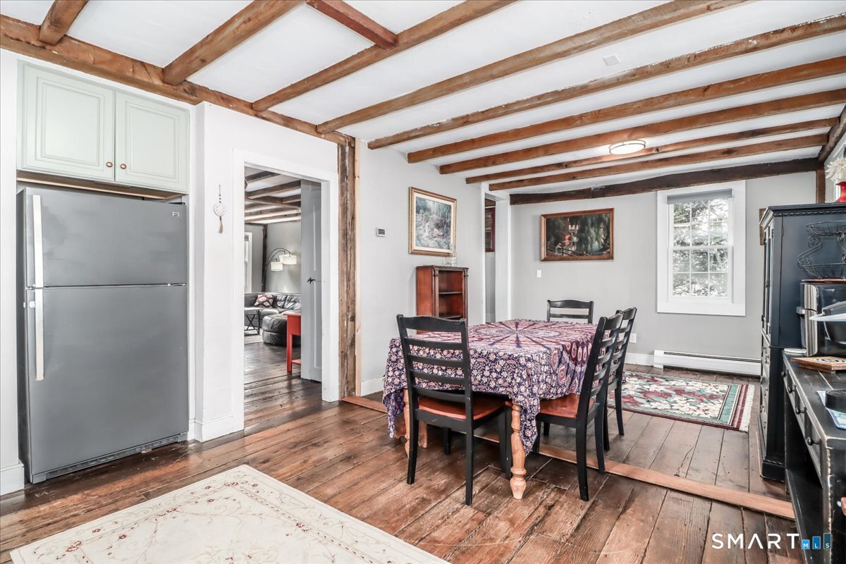 6 Weekeepeemee Road Woodbury, CT 06798 - Photo 9 of 34