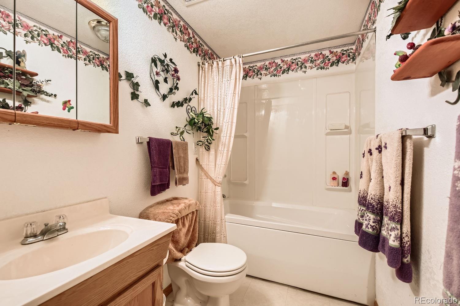 4100 Meadows Avenue Evans, CO 80620 - Photo 14 of 18