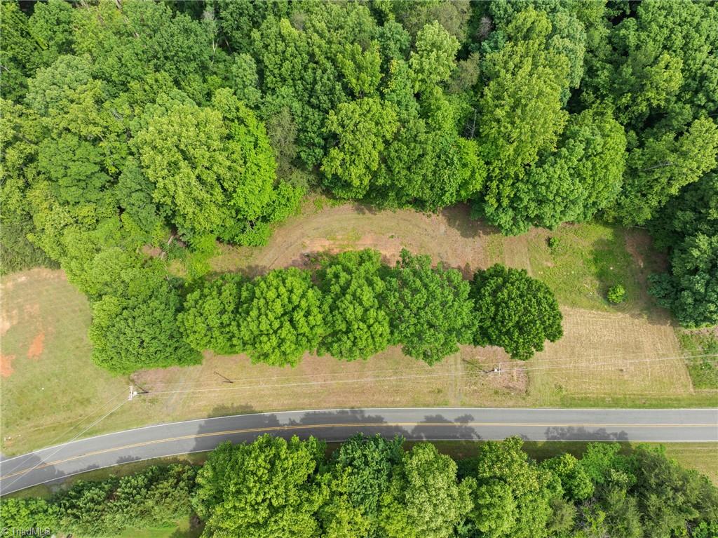 1099 Slate Road King, NC 27021 - Photo 8 of 16