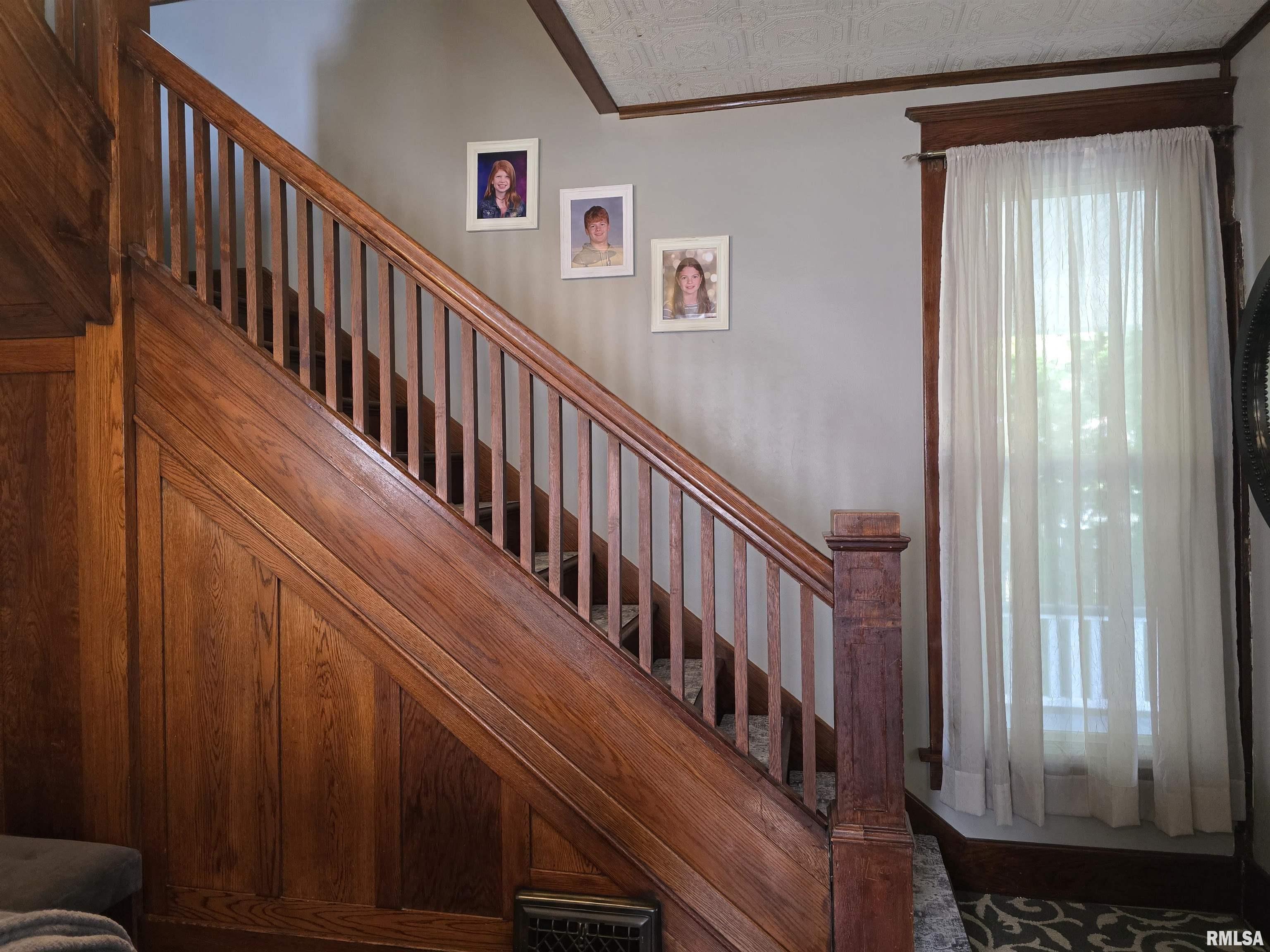 131 West Olive Street Canton, IL 61520 - Photo 11 of 76