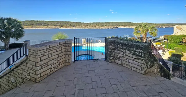 a view of a terrace with sky view