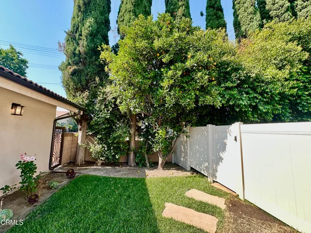 $5,400 | 10462 Yarmouth Avenue, Granada Hills, CA 91344