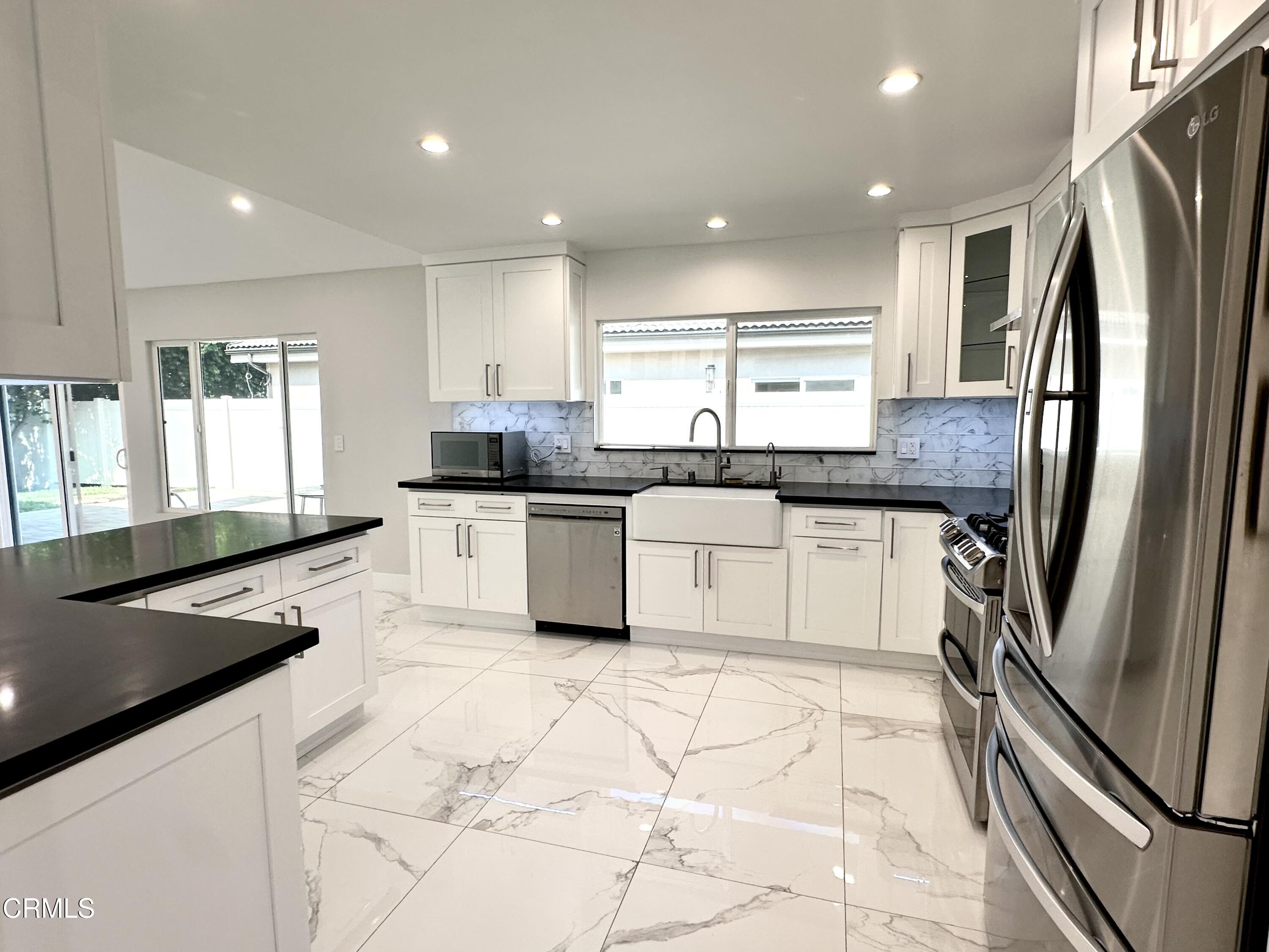 10462 Yarmouth Avenue Granada Hills, CA 91344 - Photo 8 of 30 IMG_1337