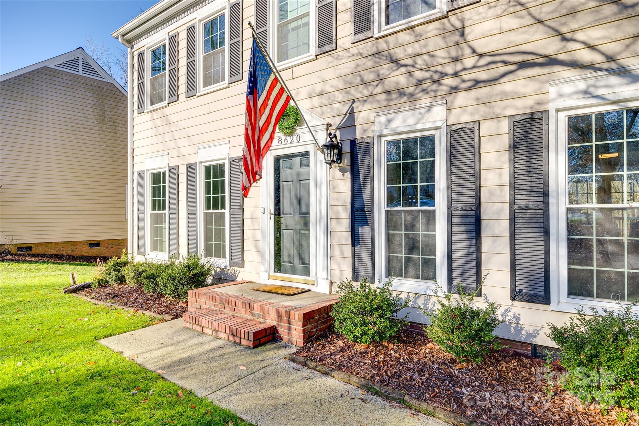 8620 Kirchenbaum Drive Charlotte, NC 28210 - Photo 2 of 35