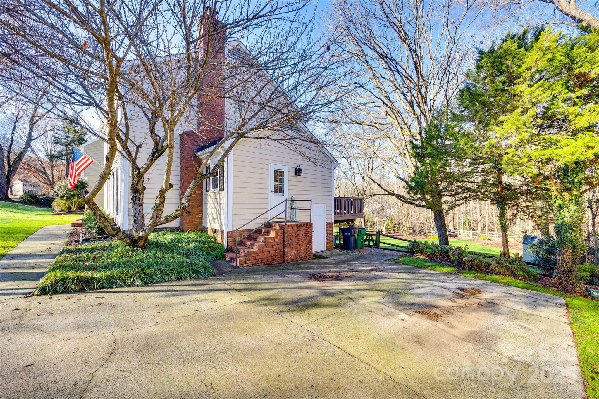 8620 Kirchenbaum Drive Charlotte, NC 28210 - Photo 29 of 35