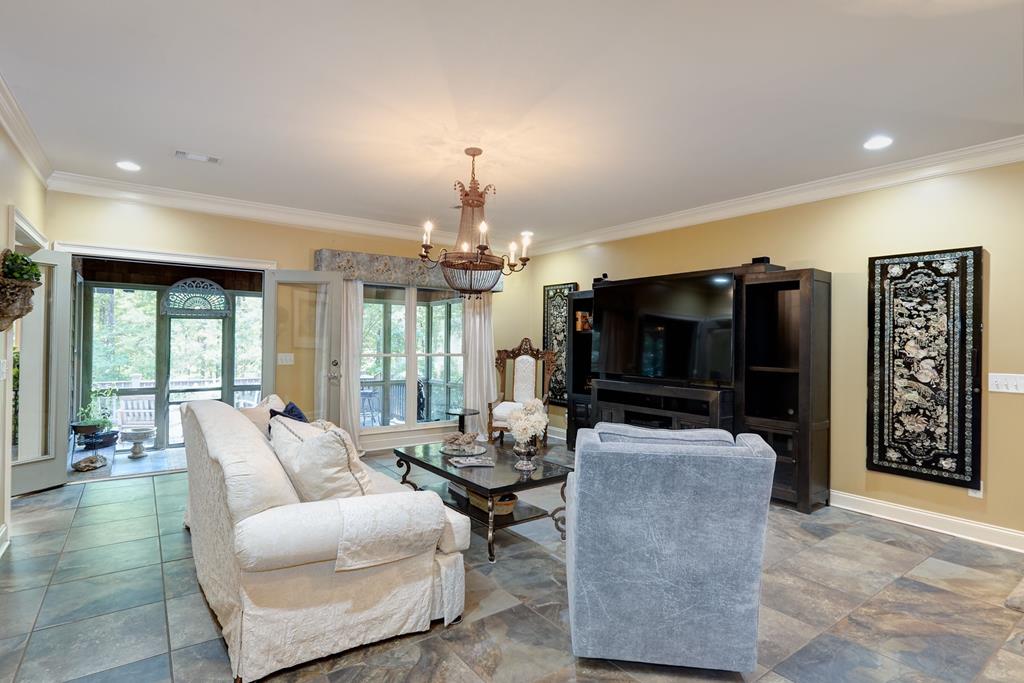 40 Maple Court Midland, GA 31820 - Photo 11 of 38 Greatroom which opens to porch & deck