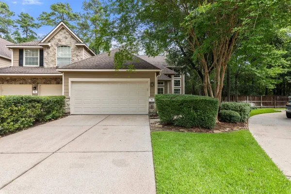 $2,600 | 70 Harvest Wind Place, The Woodlands, TX 77382