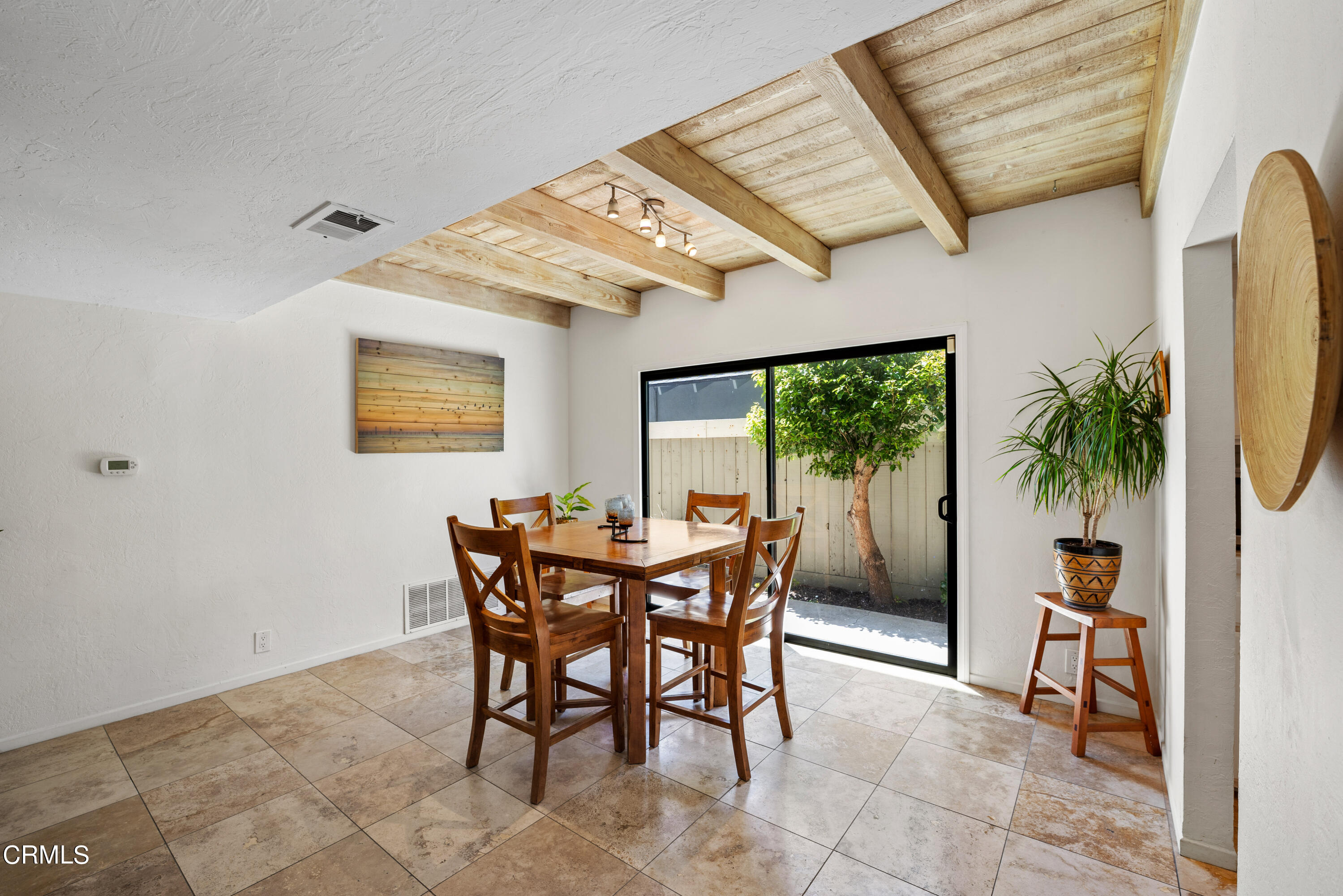 5100 Whitecap Street Oxnard, CA 93035 - Photo 11 of 31 5100 Whitecap MLS-18