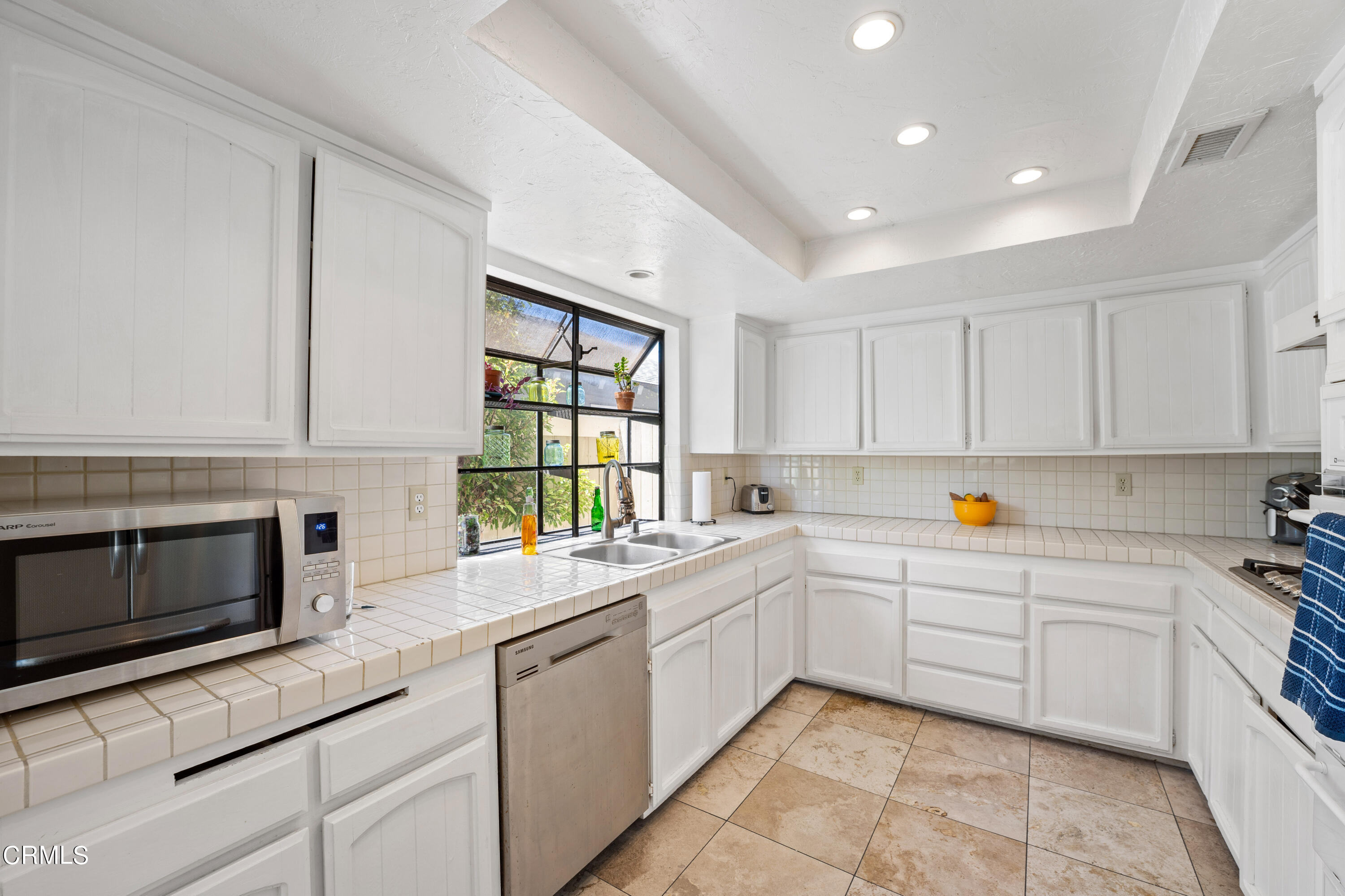 5100 Whitecap Street Oxnard, CA 93035 - Photo 14 of 31 5100 Whitecap MLS-21