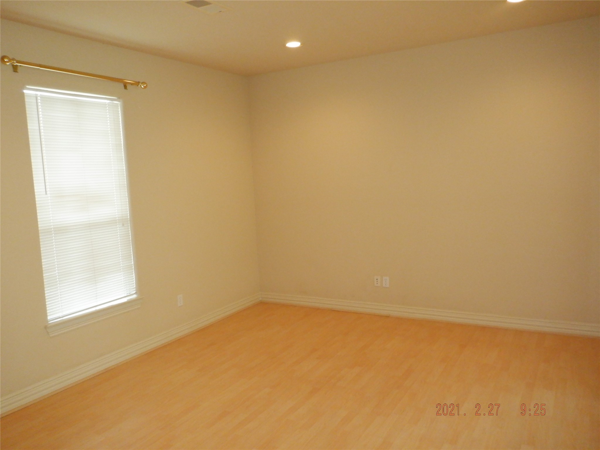 1903 Spring Cedar Lane Houston, TX 77077 - Photo 8 of 20 Study Room / Bed Room 1st floor
