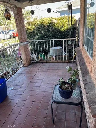 $699,999 | 5018 West 111th Place, Inglewood, CA 90304