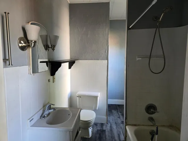 $1,150 | 200 Atlantic Avenue, Kandiyohi, MN 56251