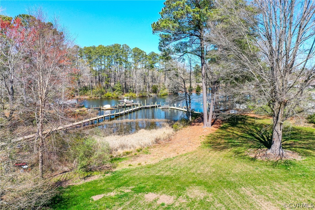 253 Prentice Point Drive Kilmarnock, VA 22482 - Photo 34 of 44 a view of a backyard