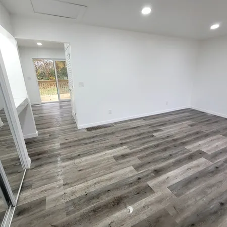 $2,200 | 1125 Dallas Street, Gary, IN 46406