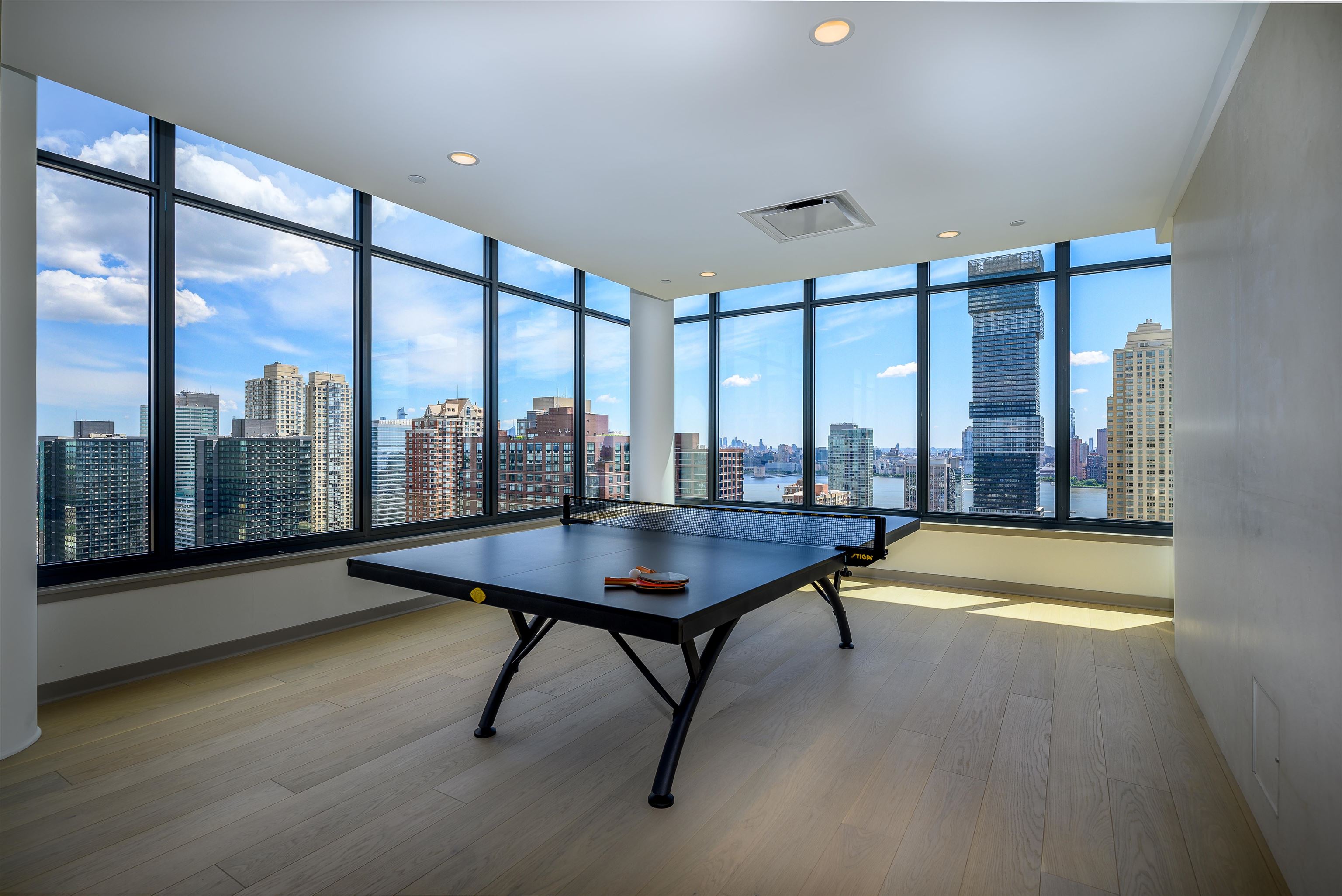 155 Bay Street, Unit R3102 Jersey City, NJ 07302 - Photo 9 of 21