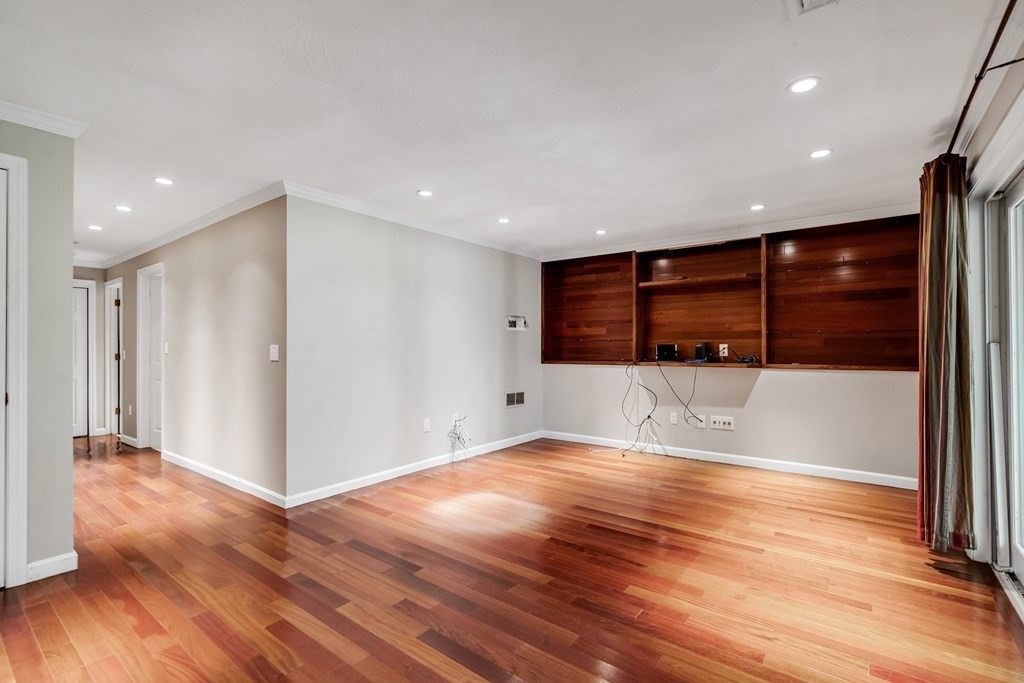 2 Deer Path, Unit 1 Maynard, MA 01754 - Photo 14 of 31 Gallery Image 14