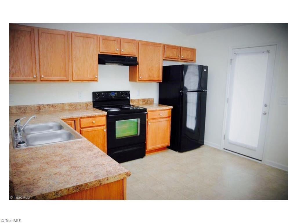 771 Bitting Hall Circle Rural Hall, NC 27045 - Photo 5 of 13 Gallery Image 5