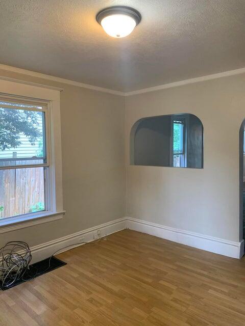 754 Olympia Street Southwest Grand Rapids, MI 49503 - Photo 2 of 19 Living