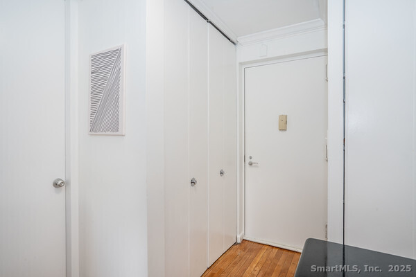 1 Gold Street, Unit 3D Hartford, CT 06103 - Photo 21 of 25