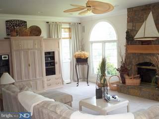 116 Chalfont Road Kennett Square, PA 19348 - Photo 3 of 6 Gallery Image 3