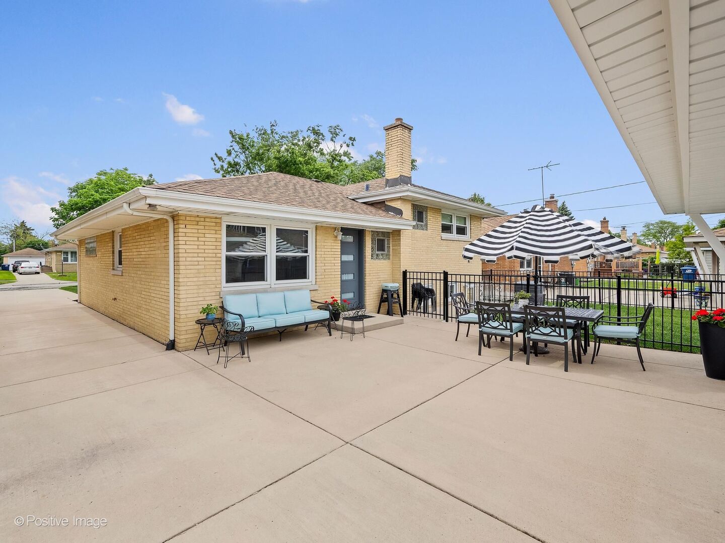1401 Forest Road La Grange Park, IL 60526 - Photo 25 of 31