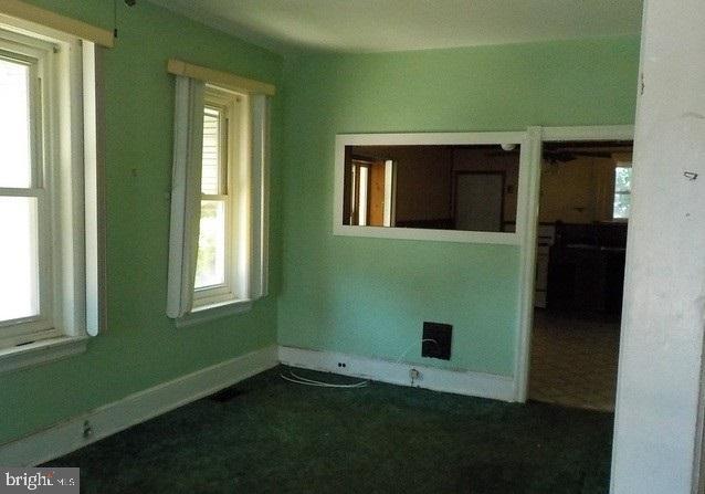 610 Ridgeway Street Gloucester City, NJ 08030 - Photo 3 of 19