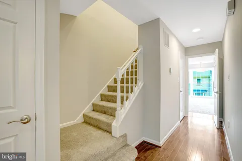 $750,000 | 6402 Seven Oaks Court, Falls Church, VA 22042