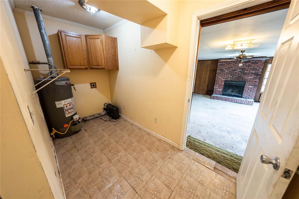 7341 Broadacres Road Shreveport, LA 71129 - Photo 14 of 23 a view of a storage and utility room