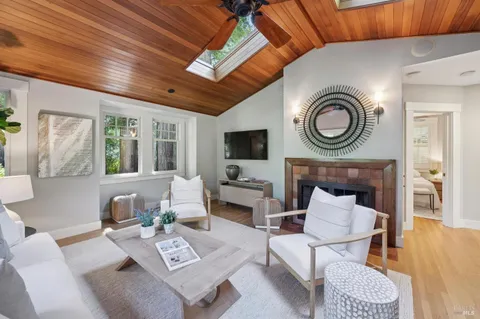 $2,450,000 | 253 West Baltimore Avenue, Larkspur, CA 94939