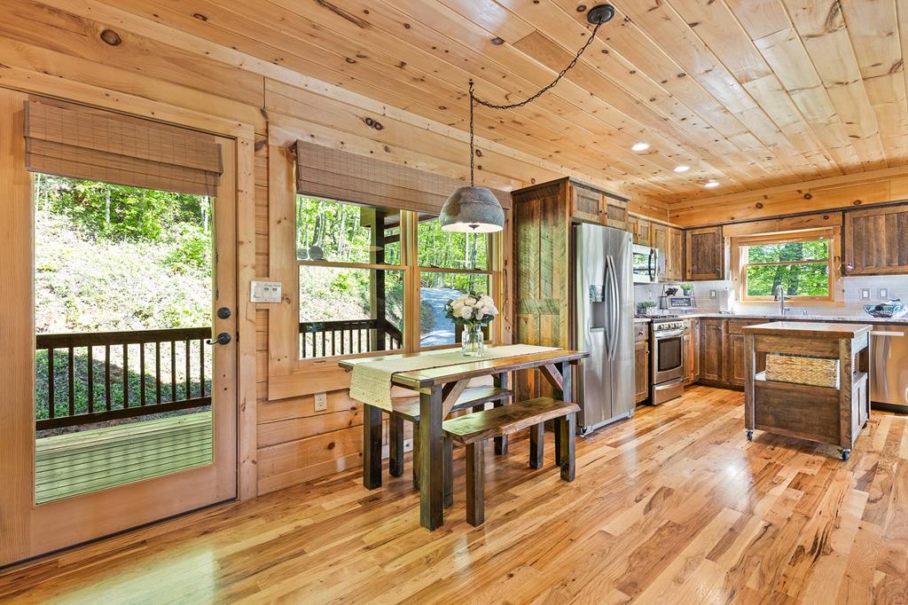 161 Cub Trail Cherry Log, GA 30522 - Photo 12 of 57 Foyer / Dining