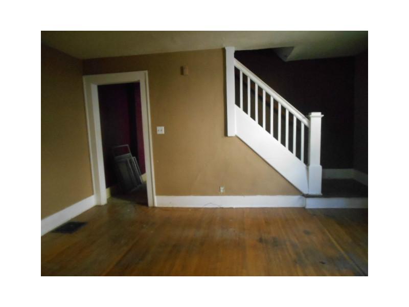 360 East Cecil Street Springfield, OH 45503 - Photo 7 of 20