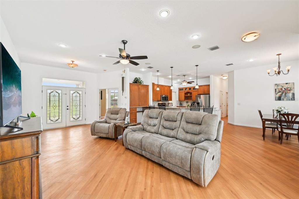 21019 Lonesome Acre Road Wimauma, FL 33598 - Photo 6 of 60