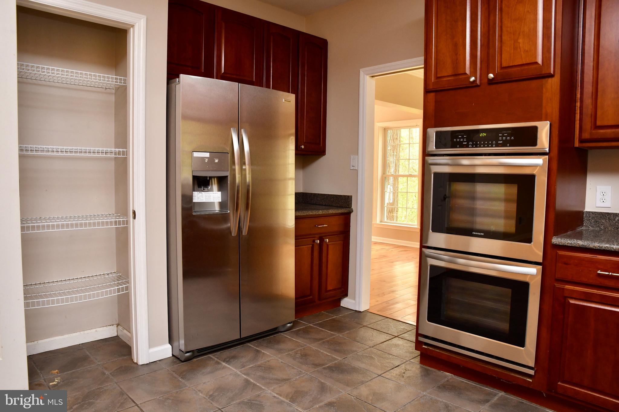2138 Barrison Point Road Baltimore, MD 21221 - Photo 18 of 64 Gourmet Kitchen
