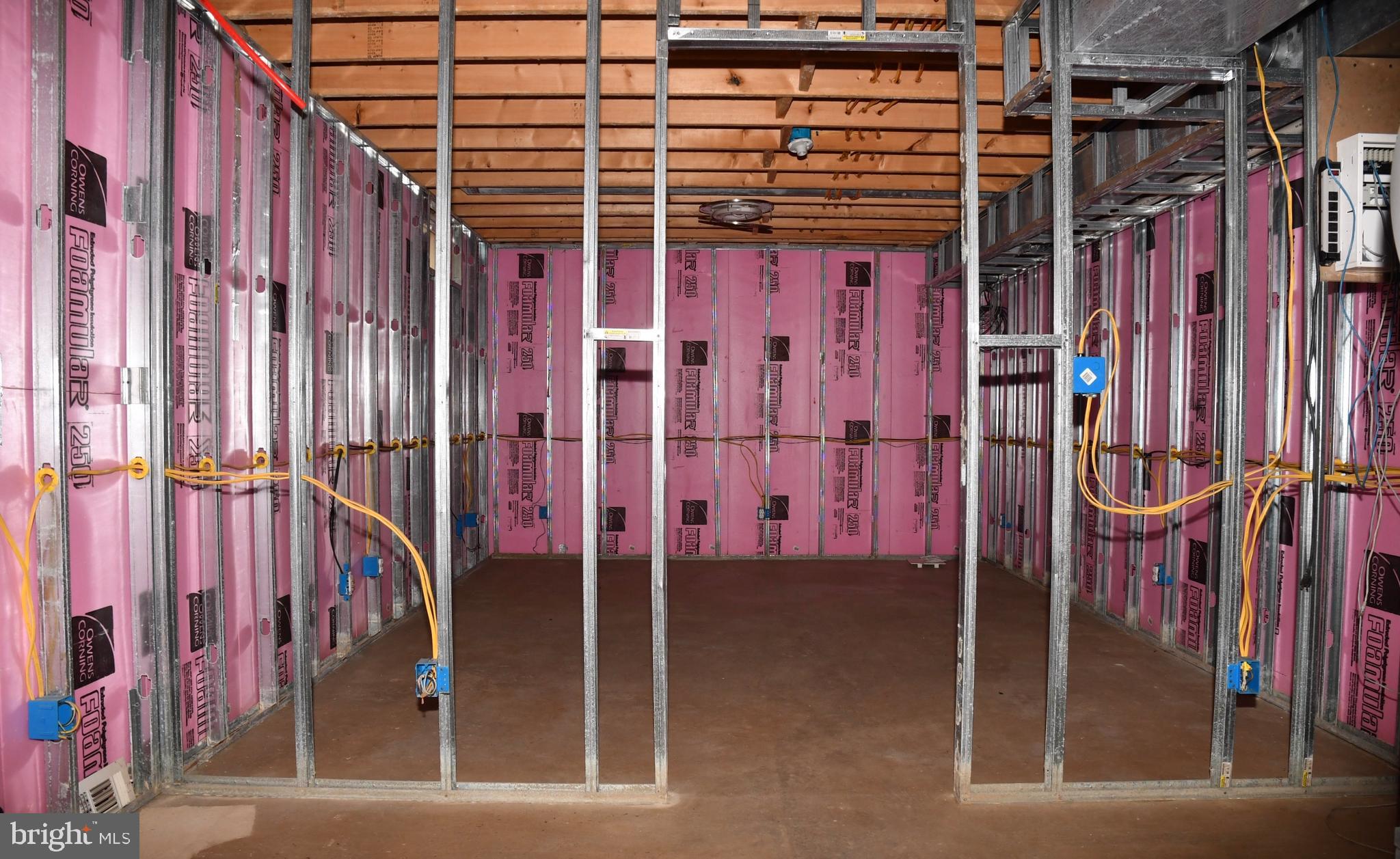 2138 Barrison Point Road Baltimore, MD 21221 - Photo 50 of 64 Basement