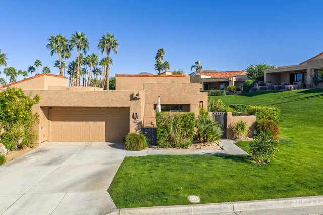 $779,900 | 73109 Carrizo Circle, Palm Desert, CA 92260