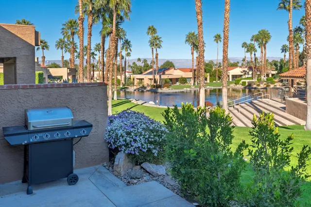 $779,900 | 73109 Carrizo Circle, Palm Desert, CA 92260
