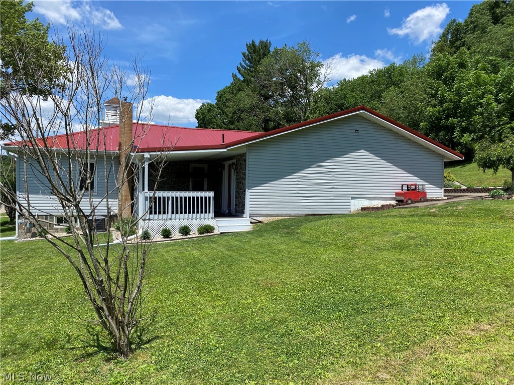 2103 Wainwright Road New Philadelphia, OH 44663 - Photo 29 of 39