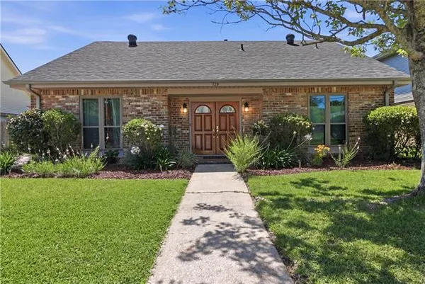 $435,000 | 129 Rex Drive, River Ridge, LA 70123