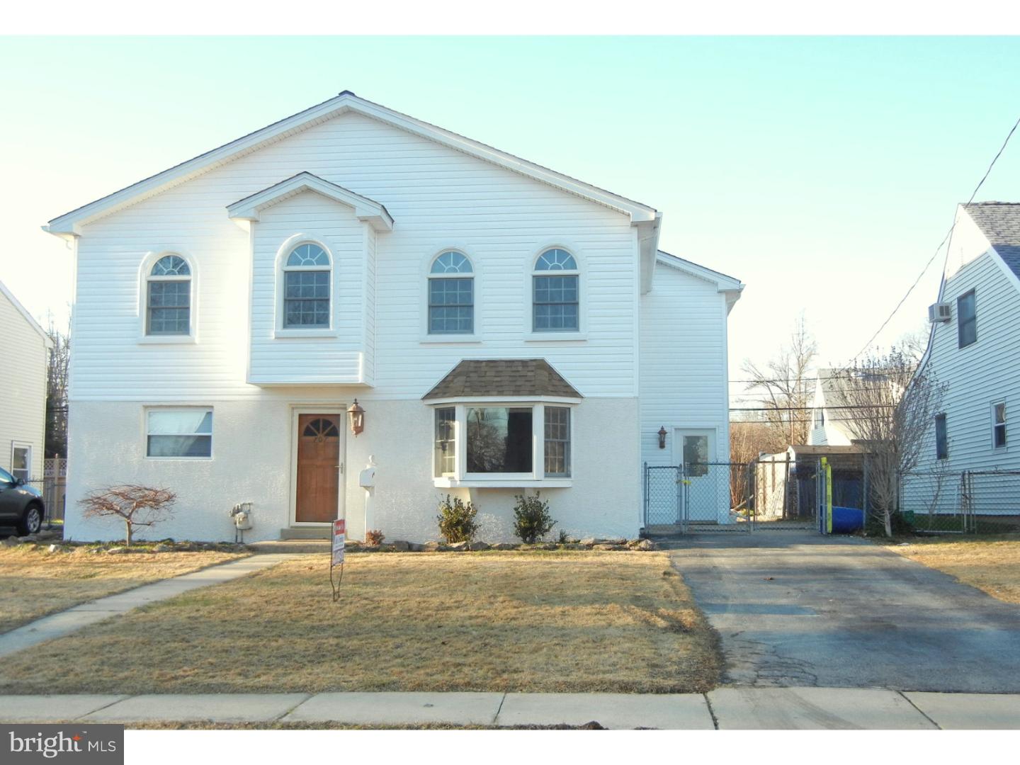 707 Hickory Road Secane, PA 19018 - Photo 1 of 25 Gallery Image 1