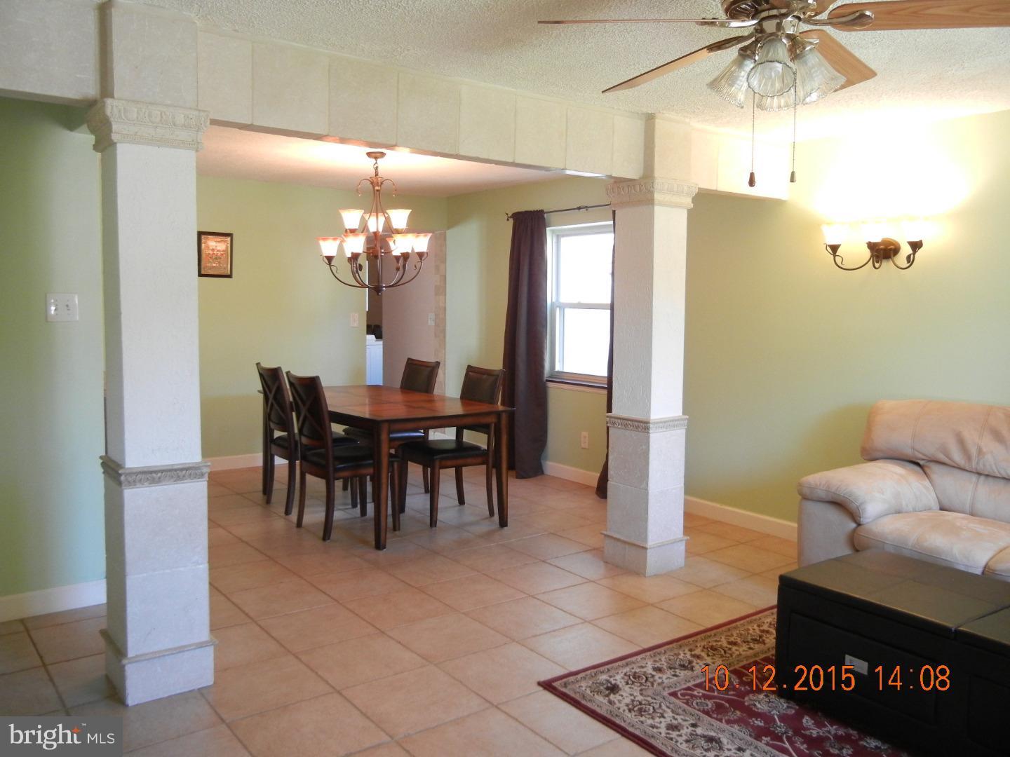 707 Hickory Road Secane, PA 19018 - Photo 3 of 25 Gallery Image 3