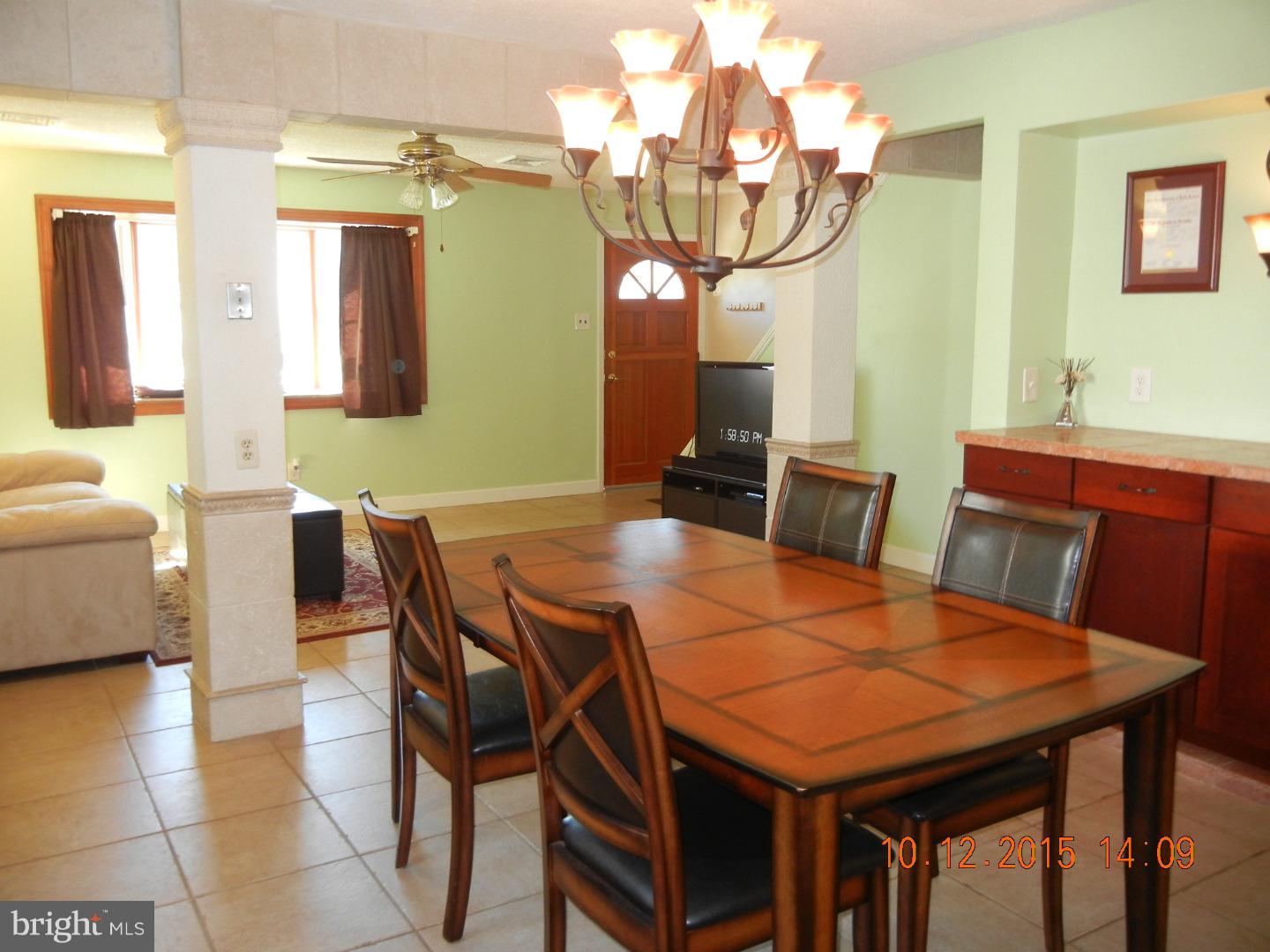 707 Hickory Road Secane, PA 19018 - Photo 5 of 25 Gallery Image 5