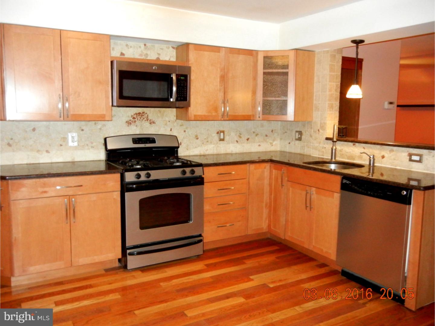 707 Hickory Road Secane, PA 19018 - Photo 7 of 25 Gallery Image 7