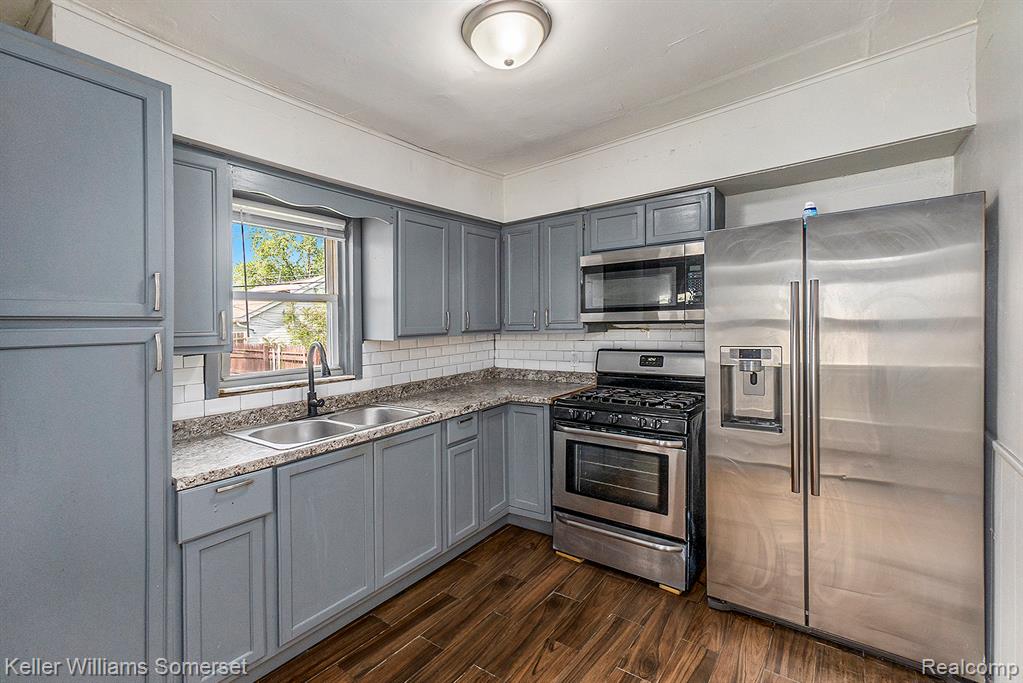 8427 Timken Avenue Warren, MI 48089 - Photo 8 of 16