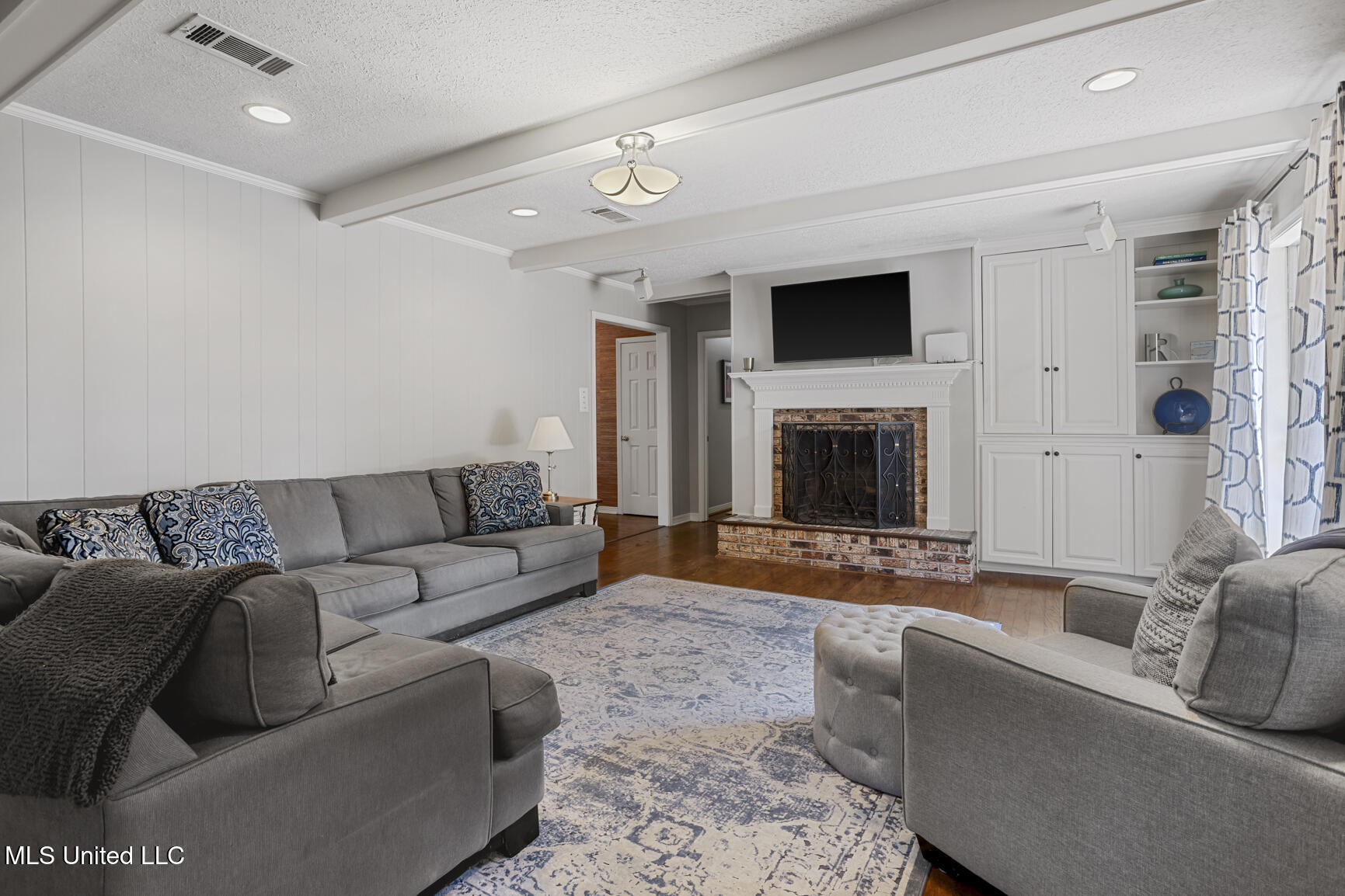 5325 River Thames Road Jackson, MS 39211 - Photo 16 of 36 5325 River Thames-10