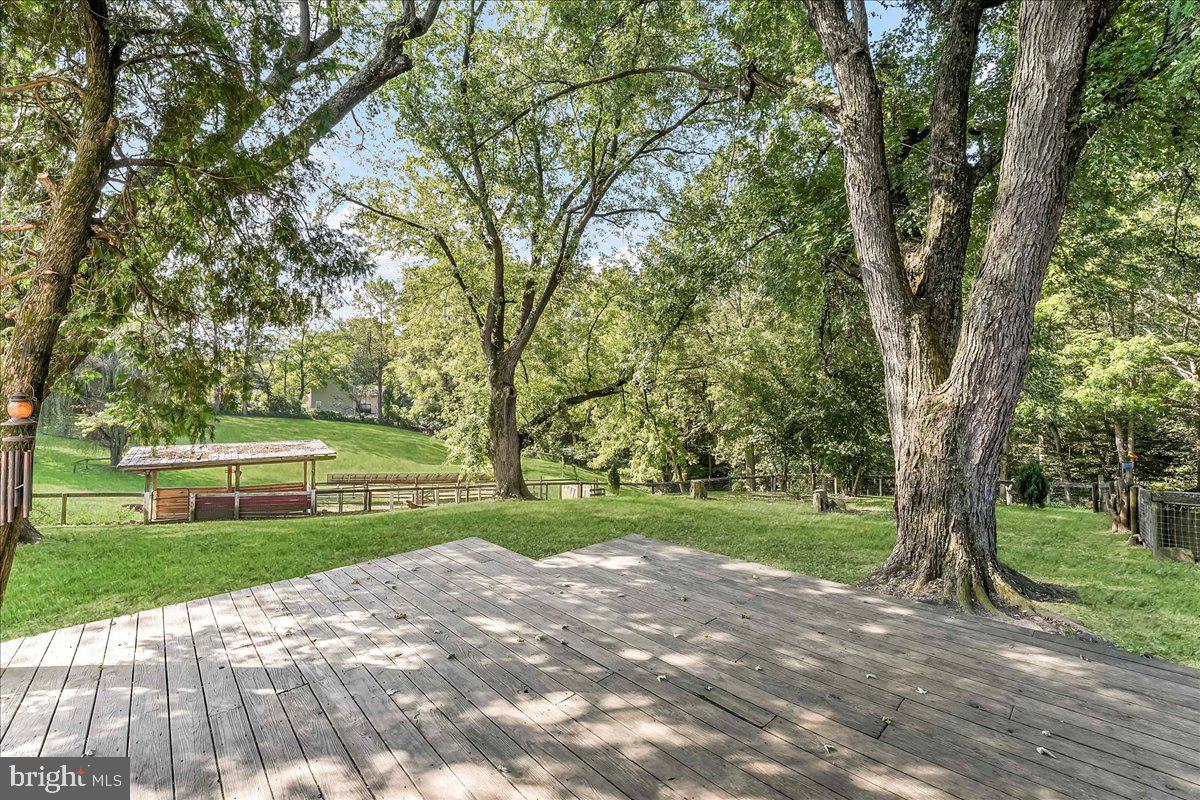 990 Chesterville Road Oxford, PA 19363 - Photo 37 of 47 a view of a park with large trees