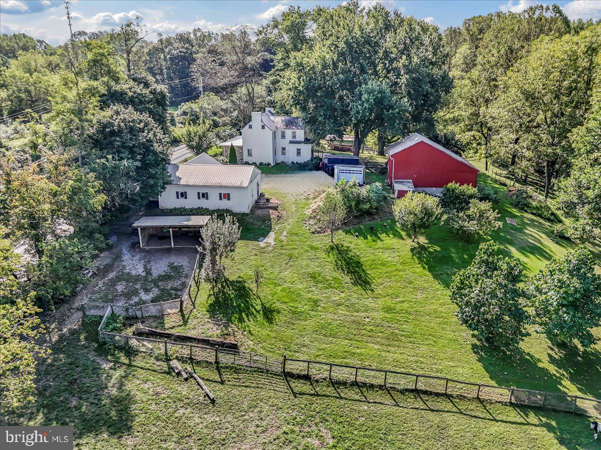 990 Chesterville Road Oxford, PA 19363 - Photo 44 of 47 an aerial view of a house with outdoor space