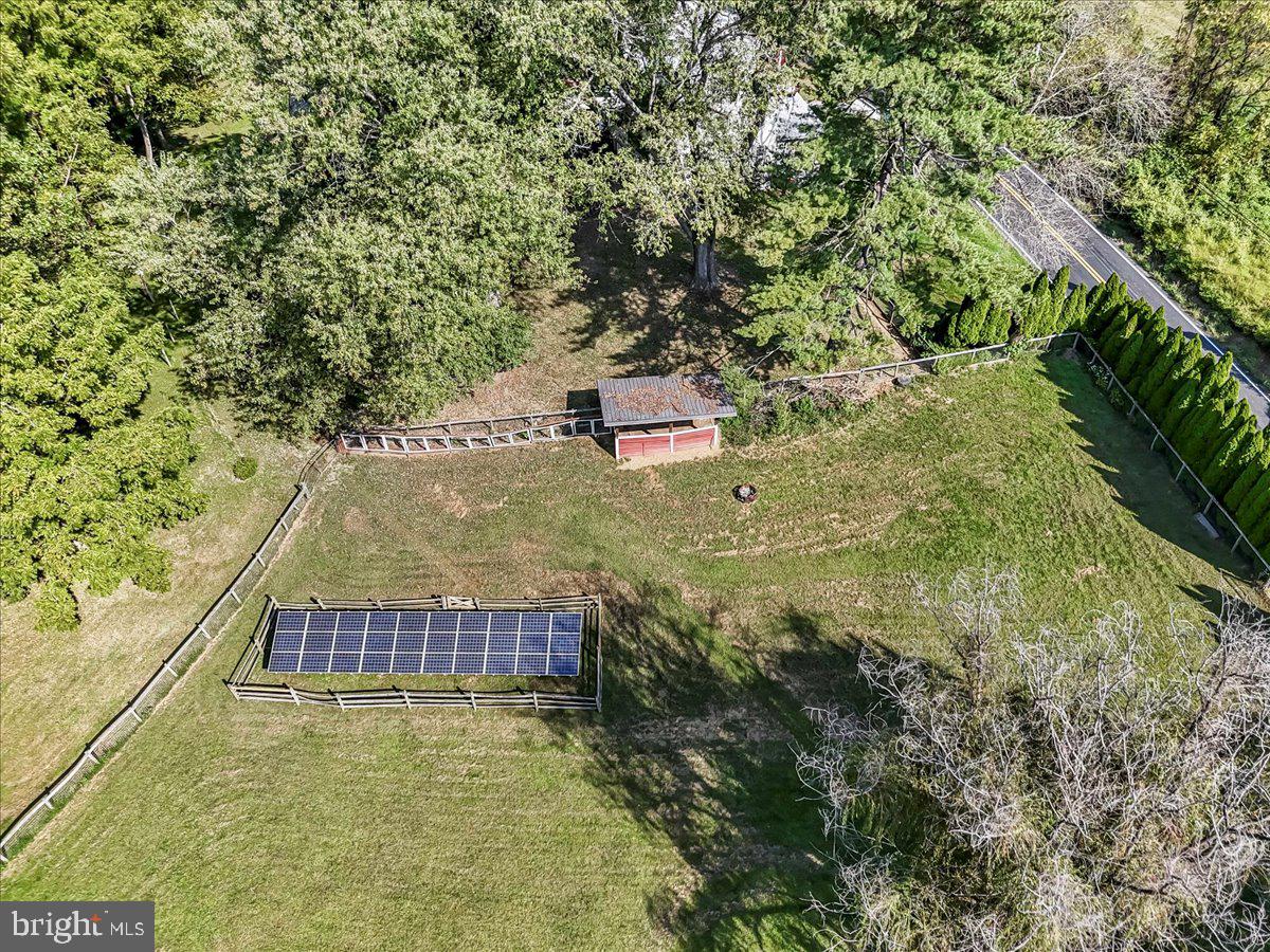 990 Chesterville Road Oxford, PA 19363 - Photo 47 of 47 an aerial view of residential houses with outdoor space